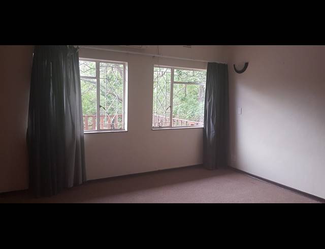 3 BEDROOM HOUSE TO LET IN PROTEA PARK